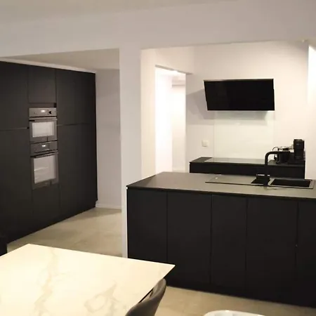 Infiniti Penthouse Lägenhet